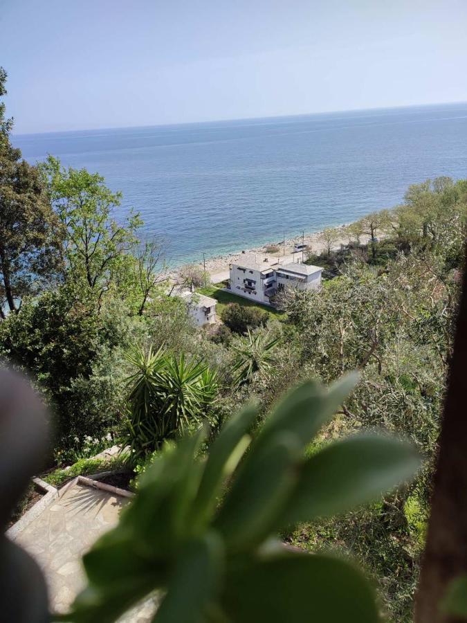 Marabou Hotel Chorefto Екстериор снимка