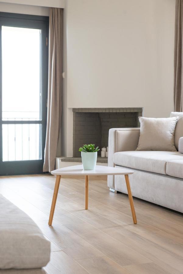 Marabou Hotel Chorefto Екстериор снимка