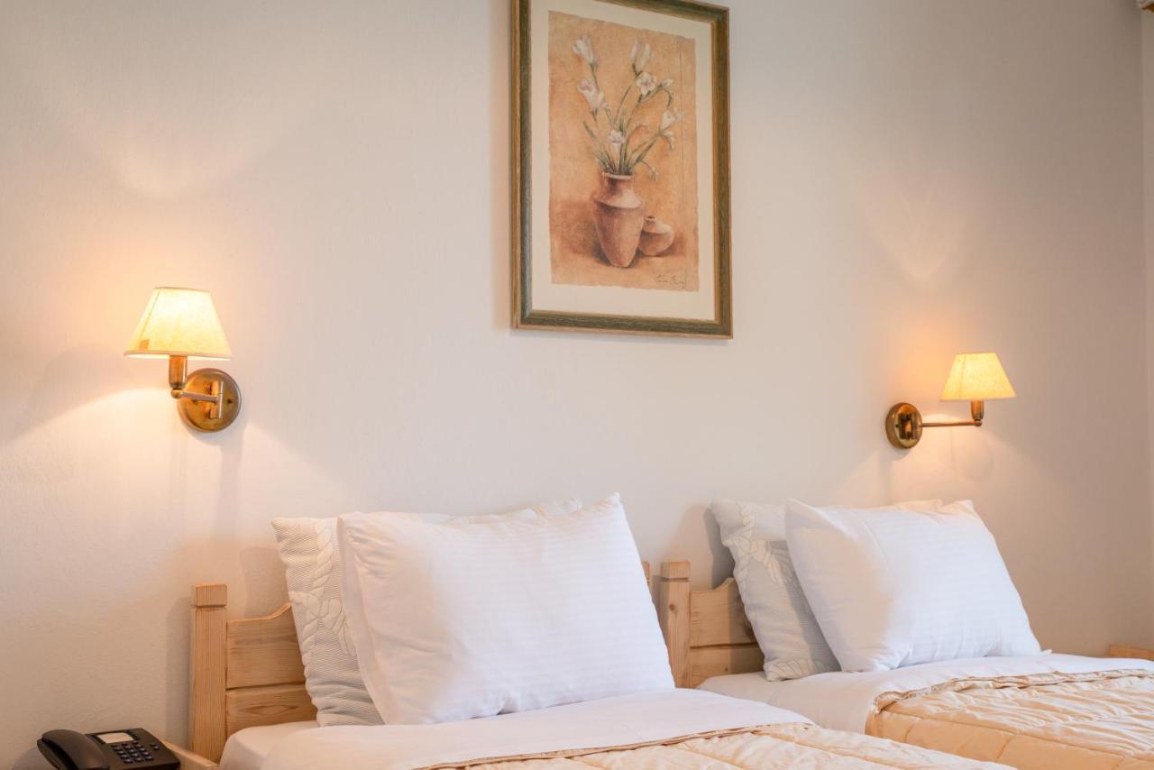 Marabou Hotel Chorefto Екстериор снимка